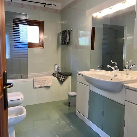 Nebbiolo Apartment